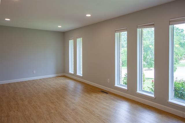 Building Photo - 1256 Golden Trophy Dr