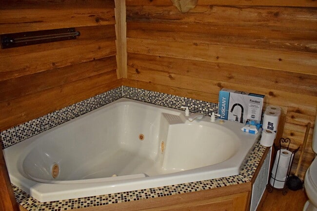 Building Photo - 6271 W Cedar Meadows Ln