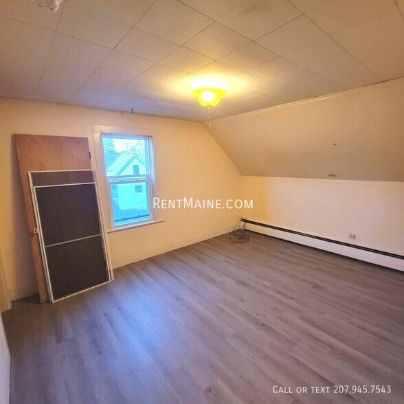 Building Photo - 101 Front St