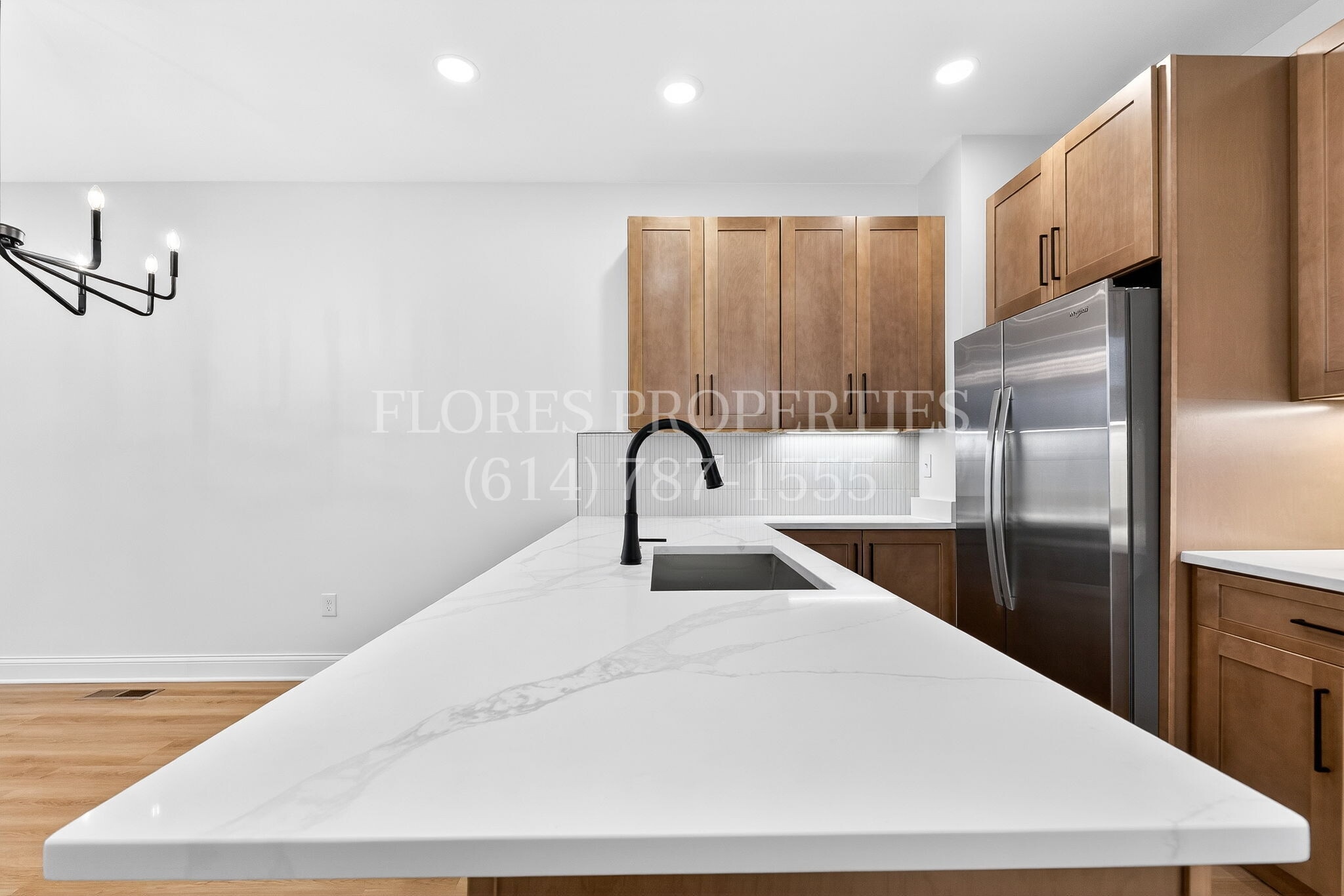 Building Photo - 698 S 22nd St