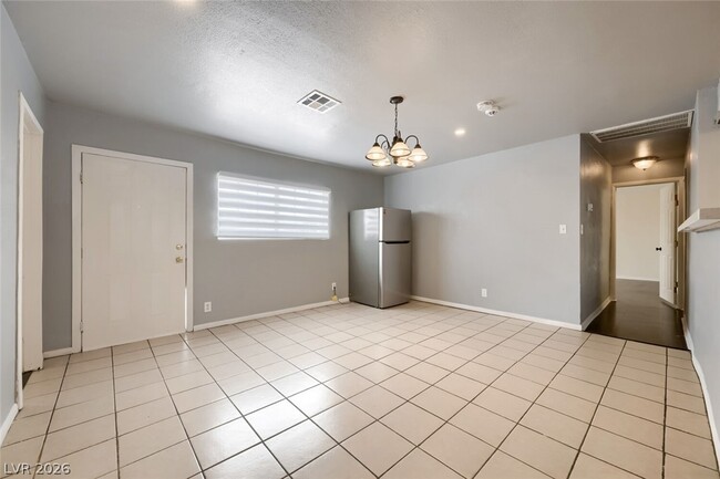 Building Photo - 6512 Evergreen Ave