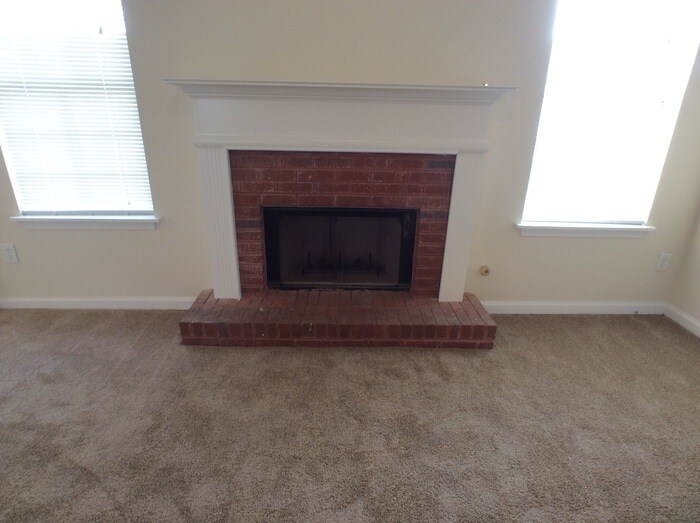 Building Photo - 4033 Rhinehart Ct