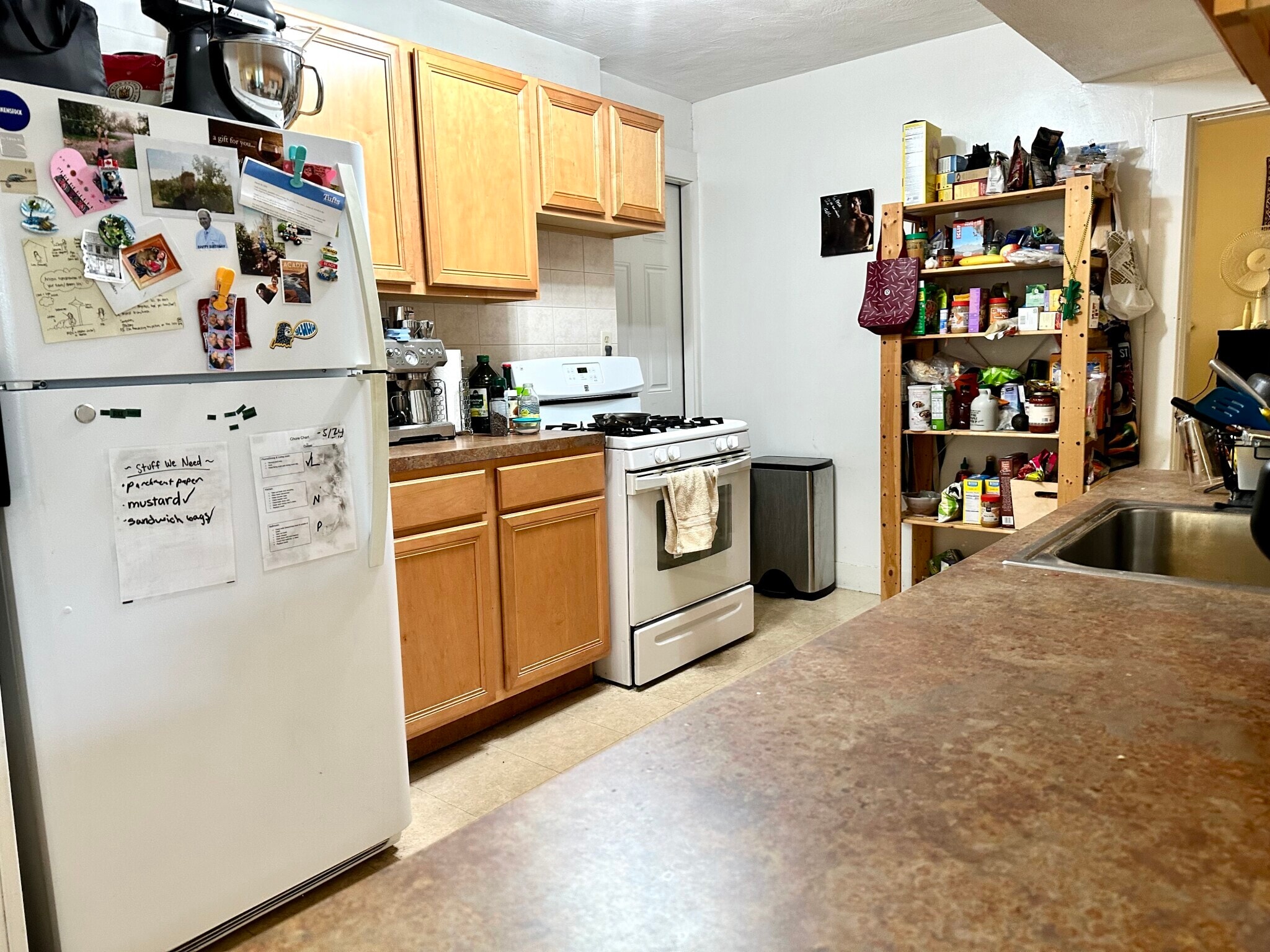 Building Photo - 223-225 Summer St. Unit 3R
