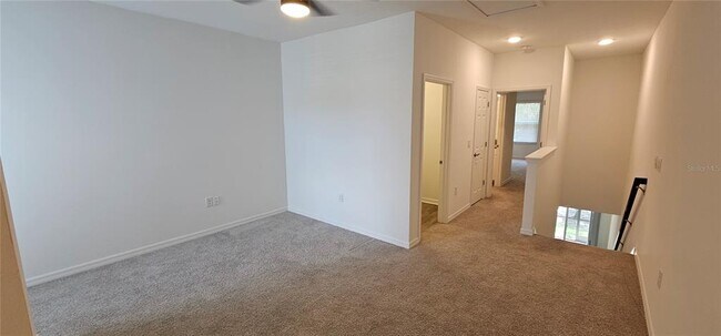 Building Photo - 4012 Via Sienna Cir