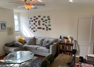 Building Photo - 313 S 18th St