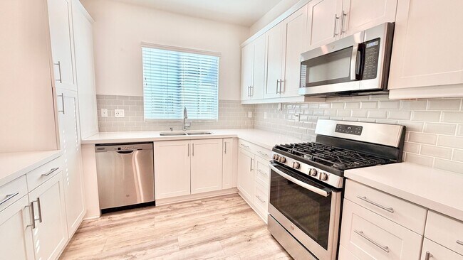Building Photo - 4374 Nautilus Way