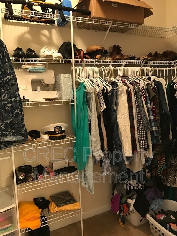 Building Photo - 272 Mayfield Dr