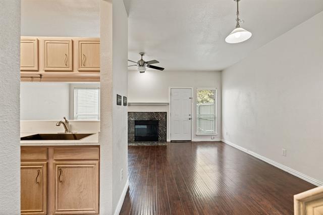 Building Photo - 3906 Pickett Pl Dr