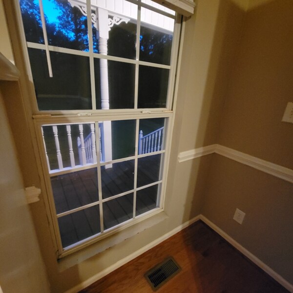 Building Photo - 9888 Whitehouse Pkwy