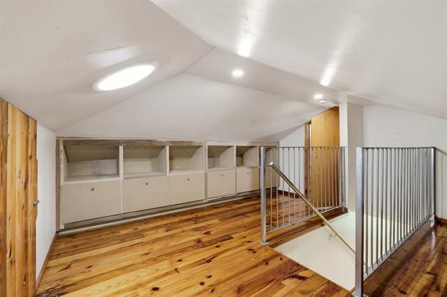 Building Photo - 825 Thomasson Dr