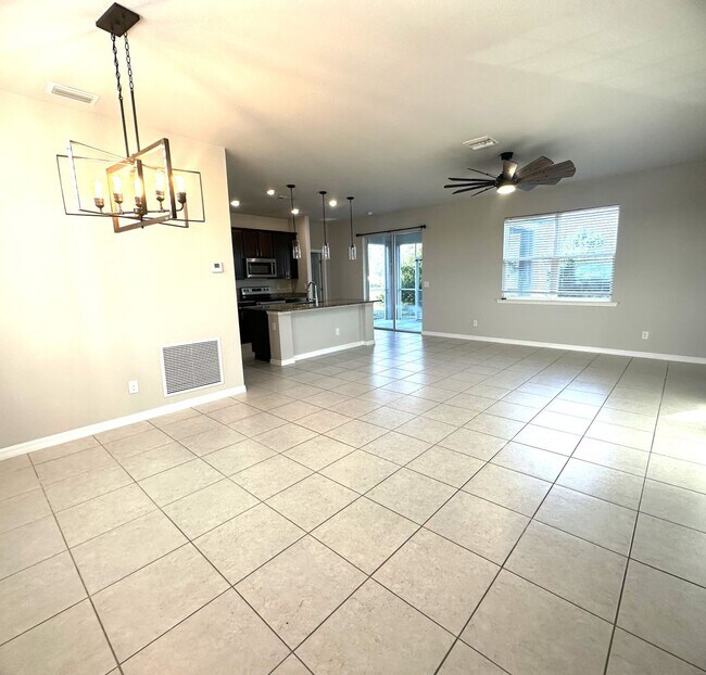 Building Photo - Available Now!! NW CAPE CORAL 3 BEDROOM 2 BATHROOM 2 CAR GARGAGE