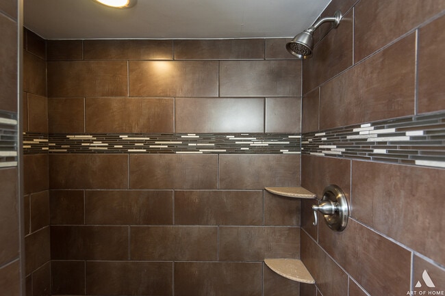 Building Photo - 106 Sharon Dr