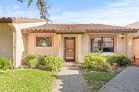 Building Photo - 9677 86th Ave