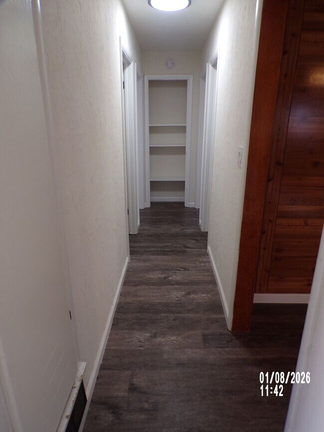 Building Photo - Great re-do