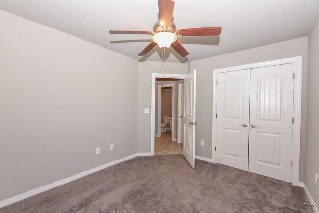 Building Photo - 1031 Gardenia St
