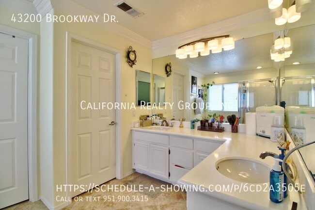 Building Photo - 43200 Brookway Dr