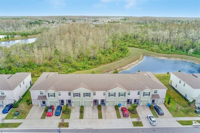 Building Photo - 11130 Crescent Deer Dr