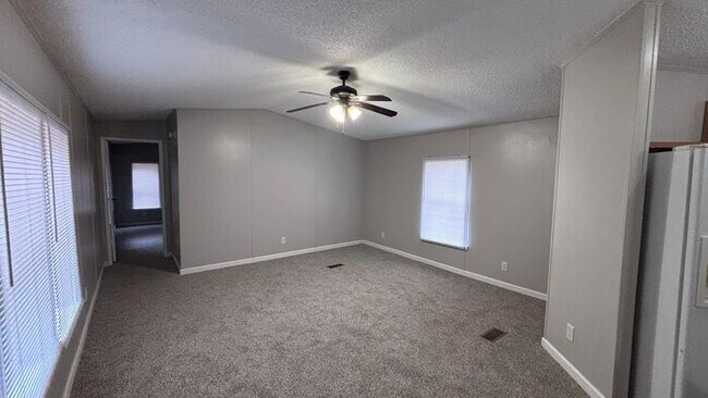 Building Photo - Newly Remodeled Home For Sale