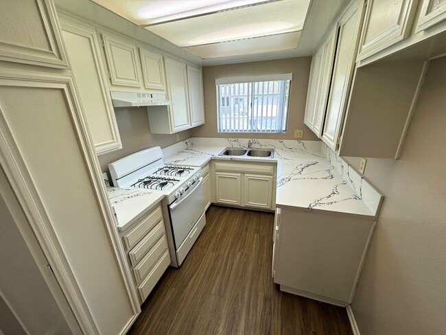 Building Photo - Coastal Living in Port Hueneme – 2 Bedroom...