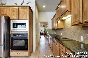 Building Photo - 15814 Hachita Blanco