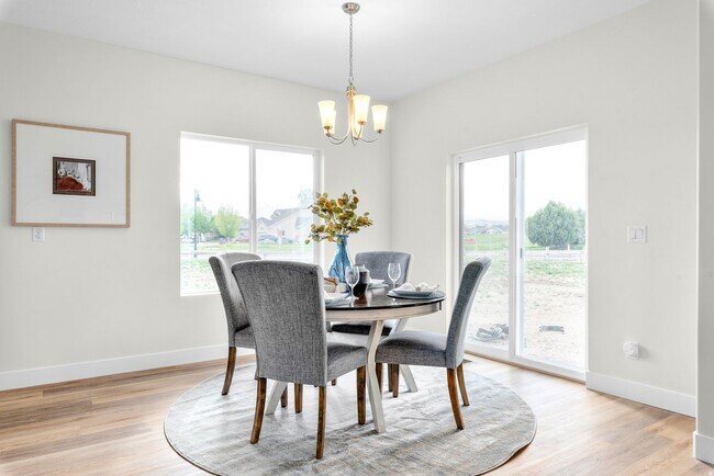Building Photo - Golf Course Living with Incredible Views and Finished Basement