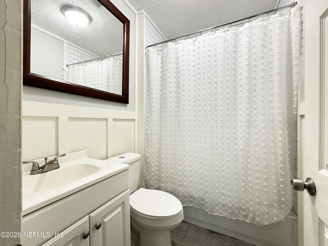 Building Photo - 2745 Gilmore St