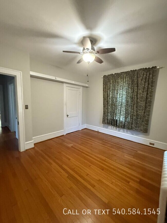 Building Photo - 1901 Avon Rd SW