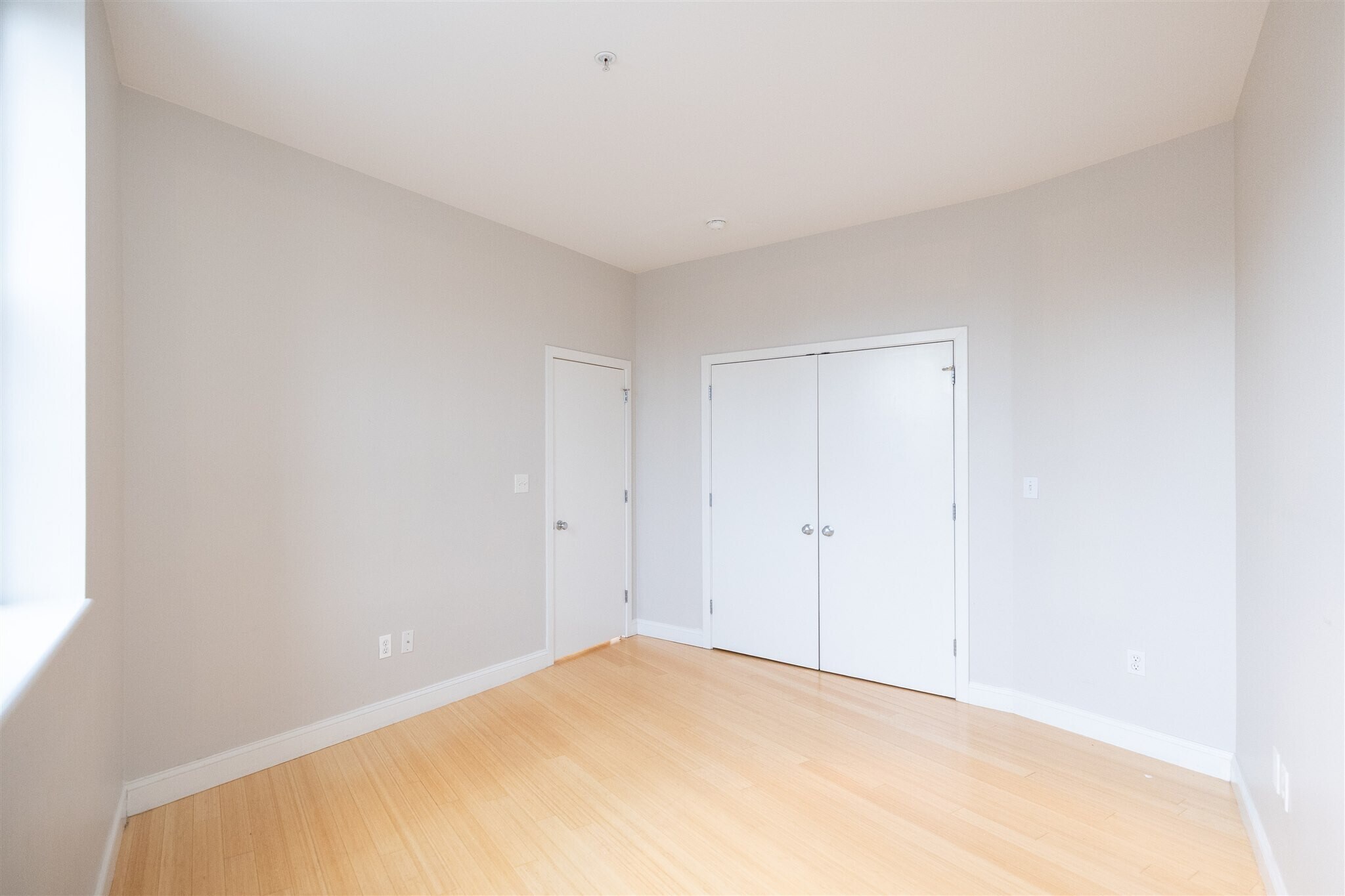 Building Photo - 460 Harrison Ave