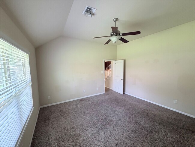 Building Photo - 3721 Whisper Walk
