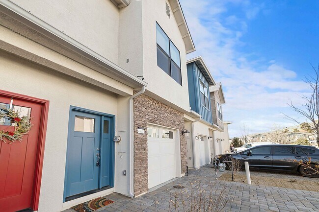 Building Photo - 4860 Ciarra Kennedy Lane