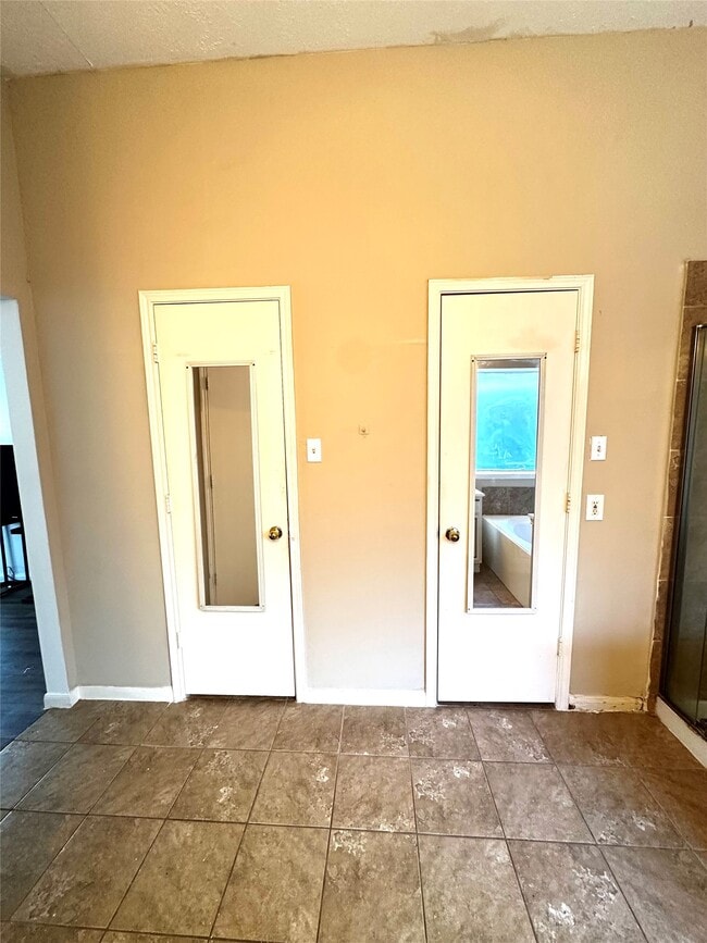 Building Photo - 1211 Cambrian Park Ct
