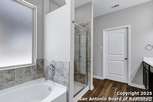 Building Photo - 3427 Silver Set