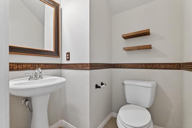 Building Photo - 10309 Colfax Dr