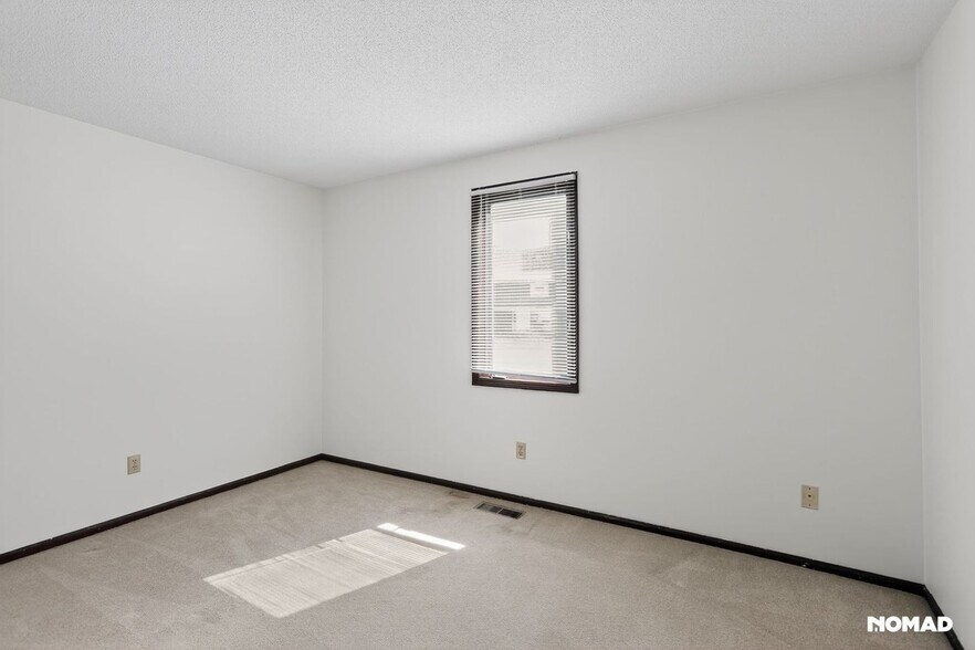 Building Photo - 4325 Leighton Ln