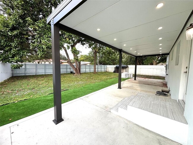 Building Photo - 265 NW 130th St