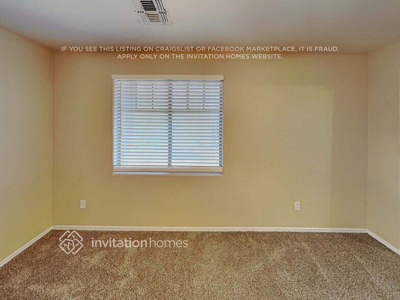 Building Photo - 14170 W Riviera Dr