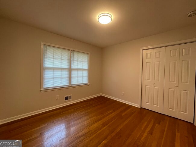 Building Photo - 2297 Hylaea Rd