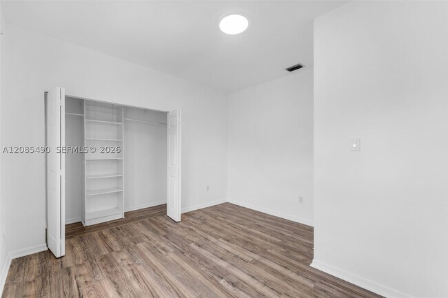 Building Photo - 5629 SW 7th St