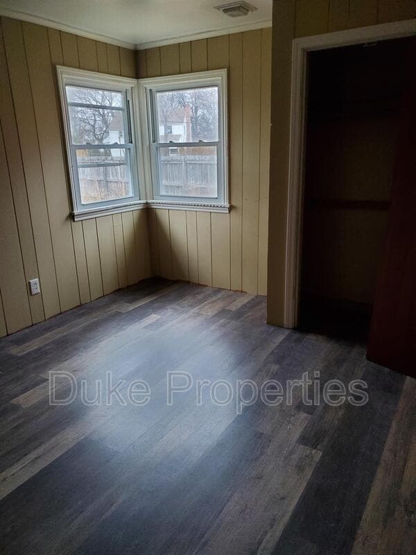 Building Photo - 37 Linda Dr