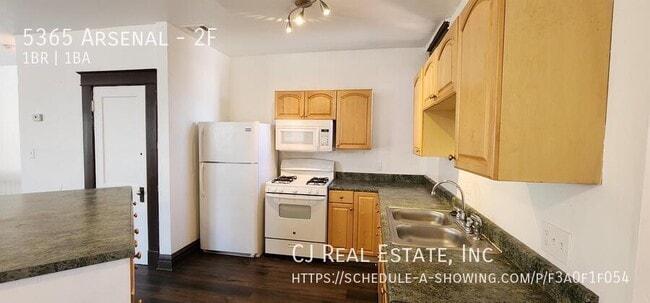 Building Photo - 5365 Arsenal-2F