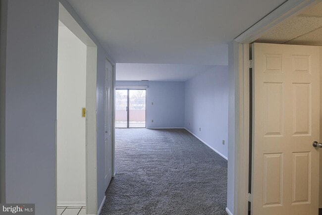 Building Photo - 2903 Fallstaff Rd