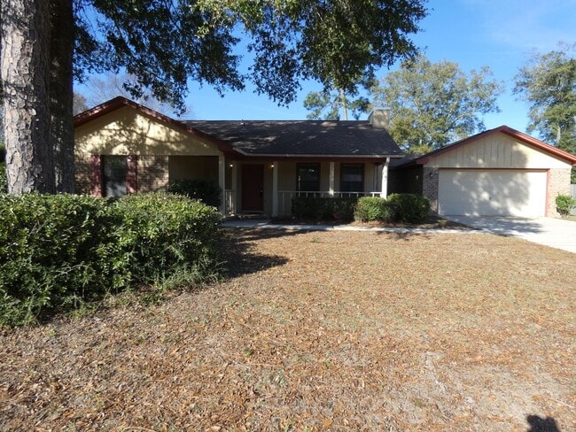 Primary Photo - Charming Ranch-Style Home - Pace