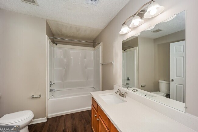 Building Photo - 1315 Maple Valley Ct