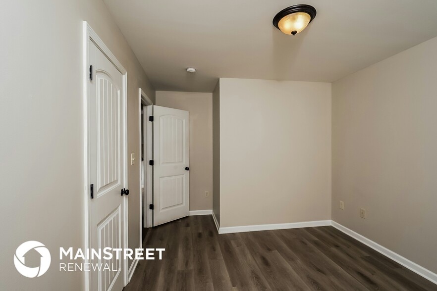 Building Photo - 8323 Miller Pl