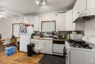 Building Photo - 1812 W Thomas St