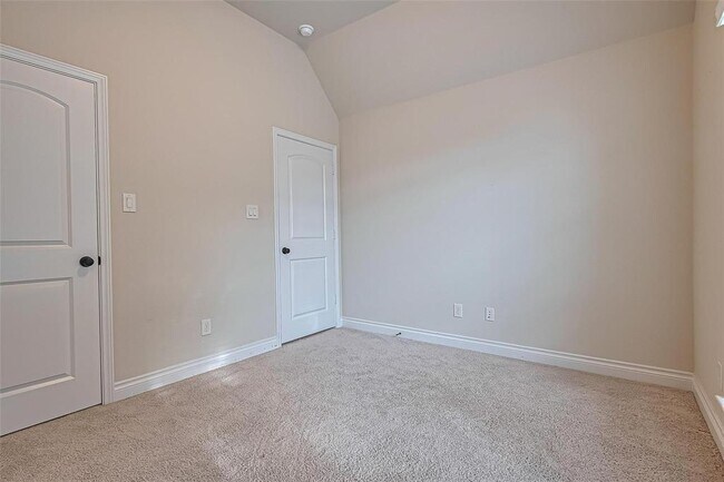 Building Photo - 10623 Davlee Ln