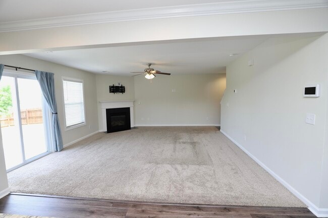 Building Photo - 17 Carriagebrook Cir