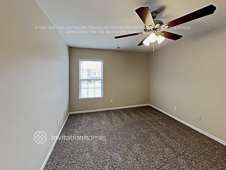 Building Photo - 7307 Lamplighter Close Dr