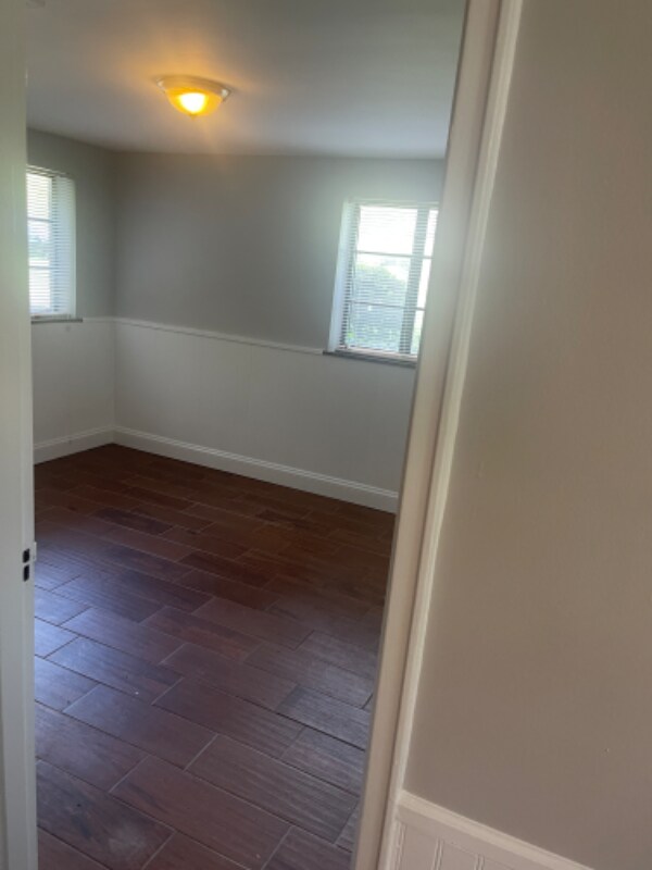 Building Photo - 6807 Wooster Pike