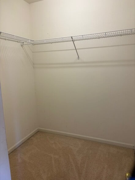 Large Primary Closet - 4642 Cross Ridge Ln